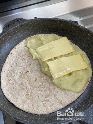 肉酱土豆泥芝士卷饼的做法