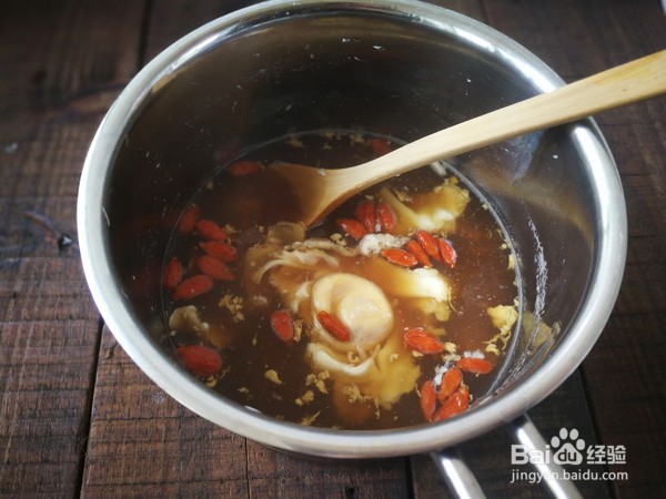 教你做红糖枸杞窝蛋