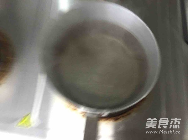 鲜虾谷缤纷的做法