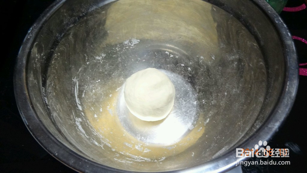 自制火腿培根披萨的做法