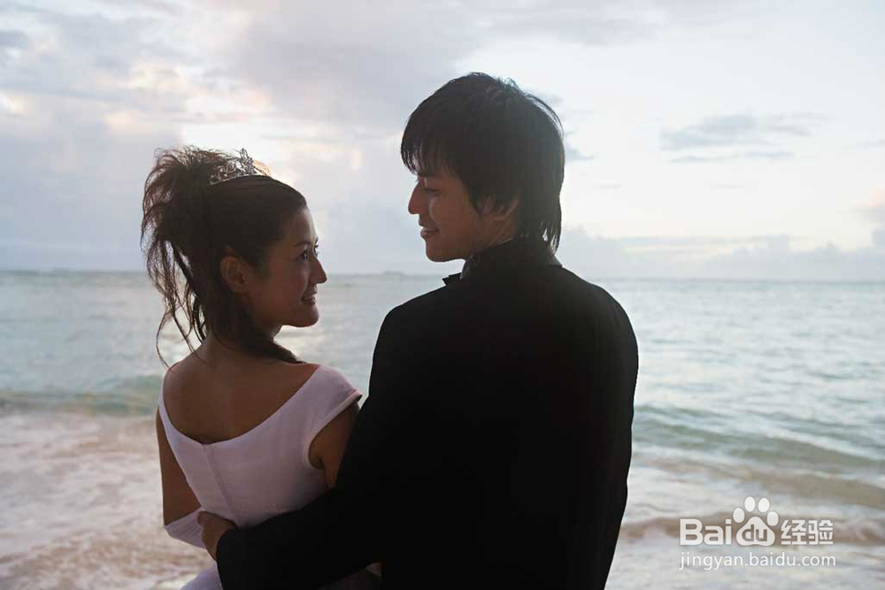 一个女生喜欢一个人的致命表现你中了吗?