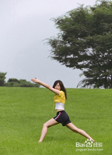 打造百分百美腿的瑜伽