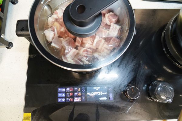 红烧土豆牛腩焖腐竹