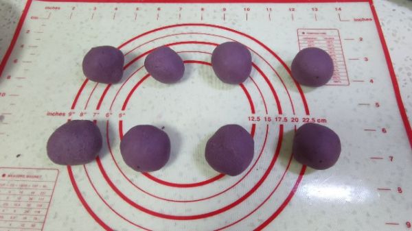 香煎芝士心芝麻紫薯饼