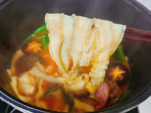 番茄火锅刀削面