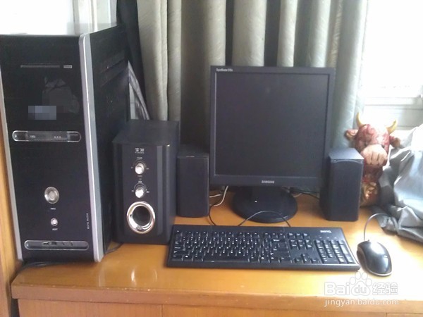 进入网吧，怎么一眼辨认电脑是否好用