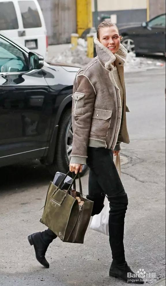 王凯丽:女明星秋冬必备的过膝靴,真的巨显高!