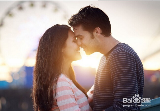 应采儿晒照秀恩爱 结婚纪念日怎么过更浪漫？