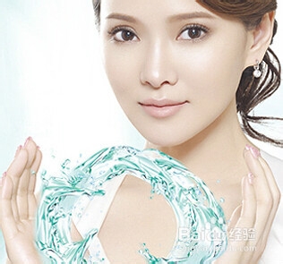 封闭性痘痘怎么才能根除，教你快速去封闭性痘痘