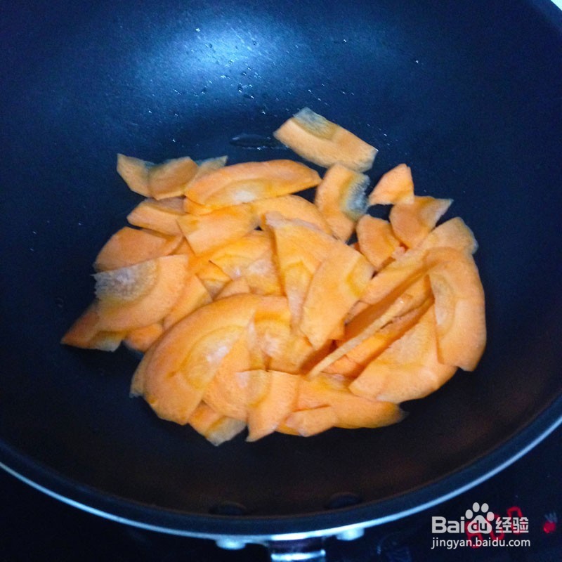 白菜炒胡萝卜素菜的家常做法