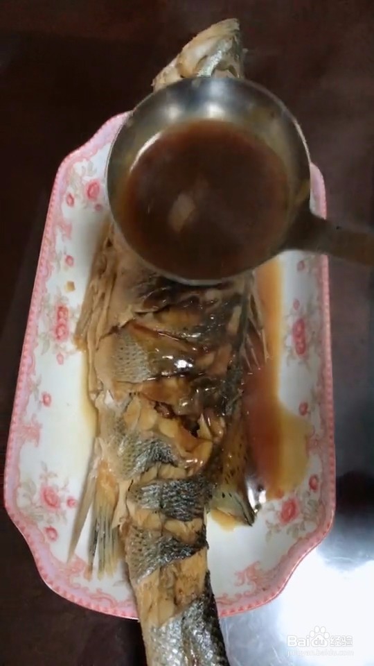 红烧海鲈鱼教程