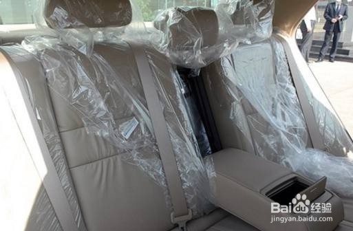 新车为什么会有异味，教你5种靠谱的除味方法