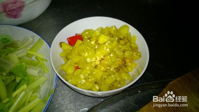 自制山椒泡凤爪（香辣）