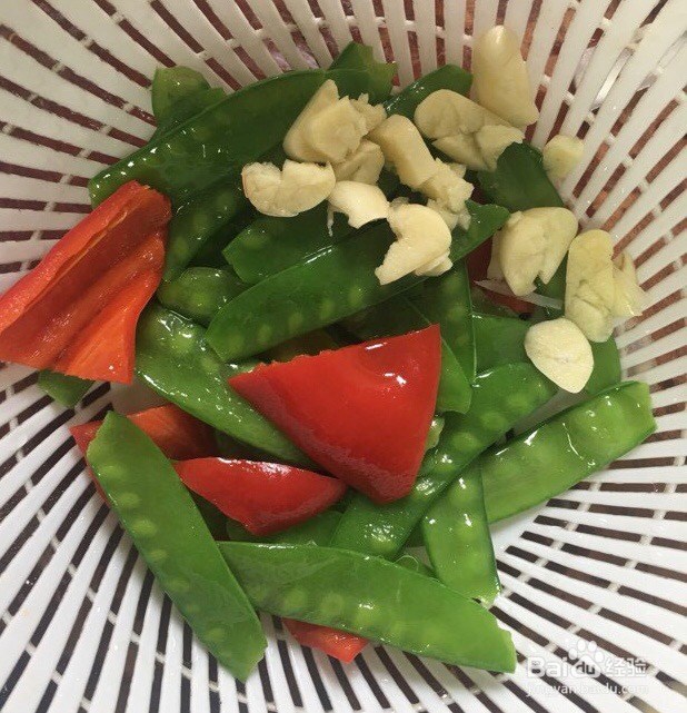 家常菜-青豆炒腊肉