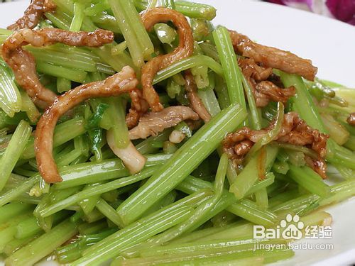 芹菜怎么做好吃-芹菜各类做法