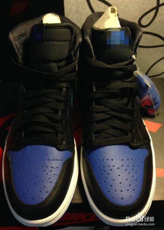 aj1黑蓝怎么辨别真假