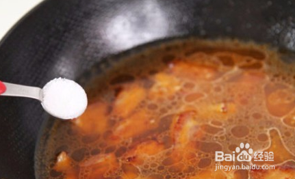 二师兄的脊梁酱香排骨饭的做法