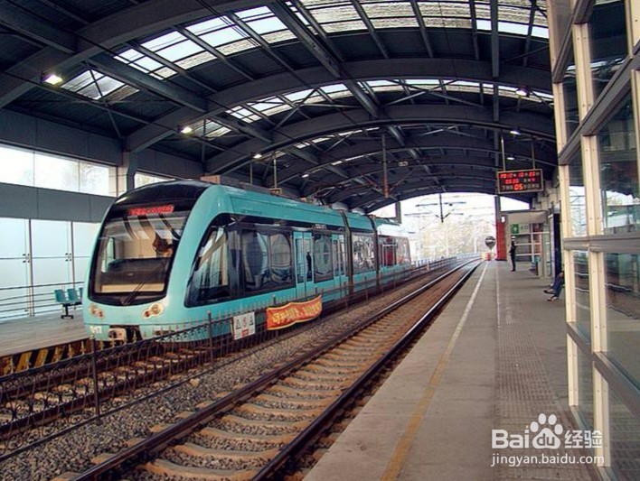 轻轨与地铁的区别