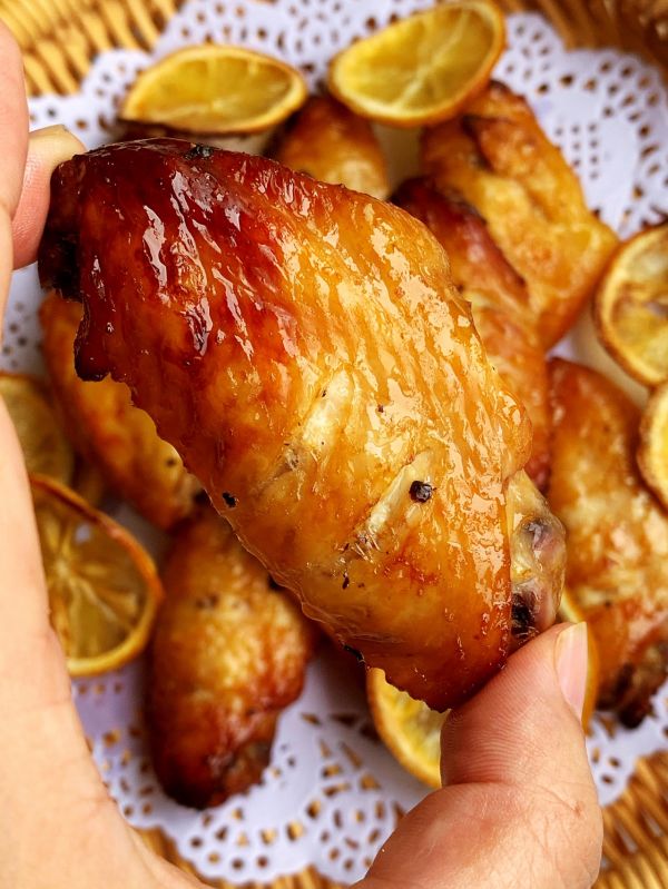 鲜嫩多汁柠香黑胡椒烤鸡翅