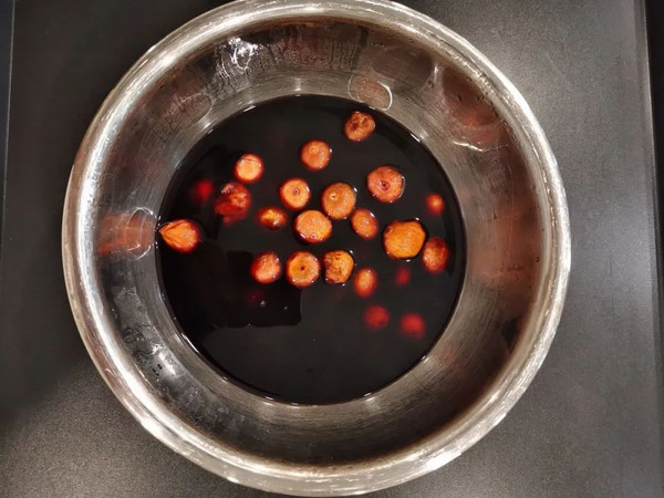 红酒种无花果面包