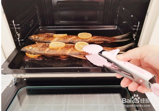 柠檬烤鱼怎么做