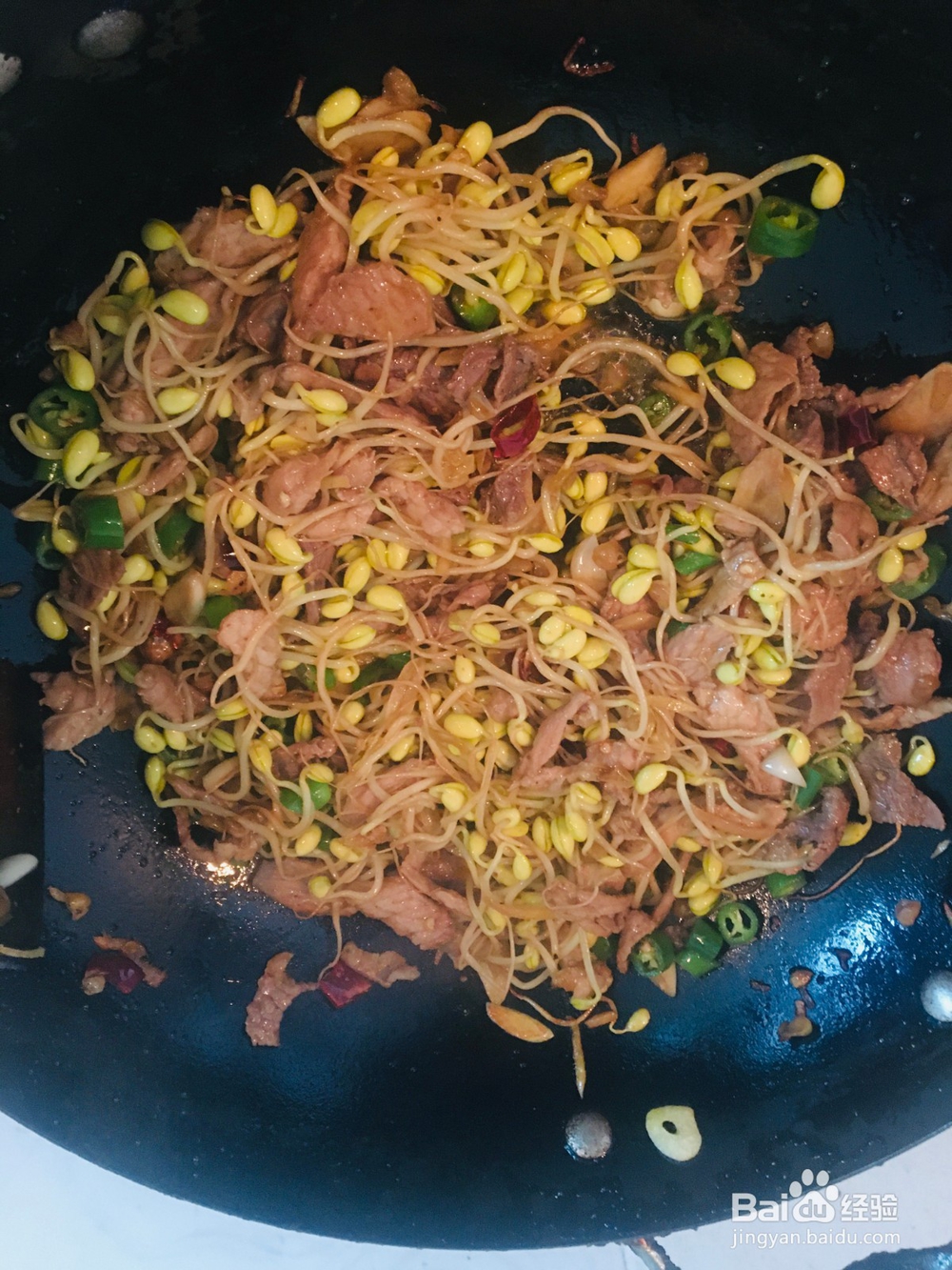瘦肉炒黄豆芽的做法