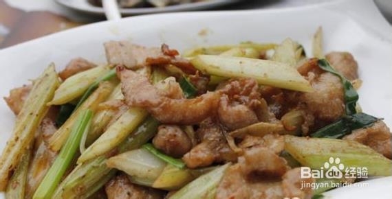 西芹炒猪颈肉怎么做