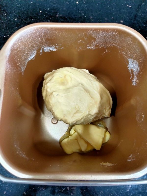 培根蔬菜沙拉面包