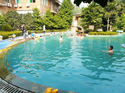 怎样安排重庆温泉游行程