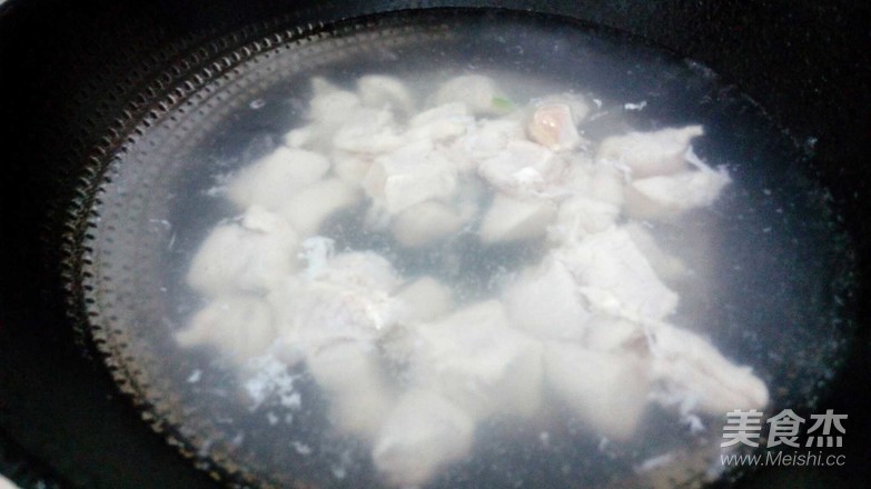 菠萝鸡胸肉的做法
