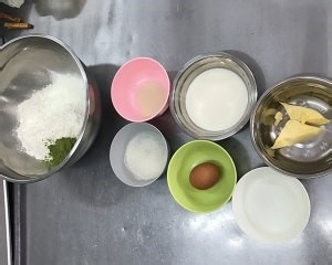 抹茶软欧(蜜豆奶酪馅)