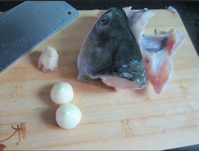 教你快速学会制作红烧鱼头！