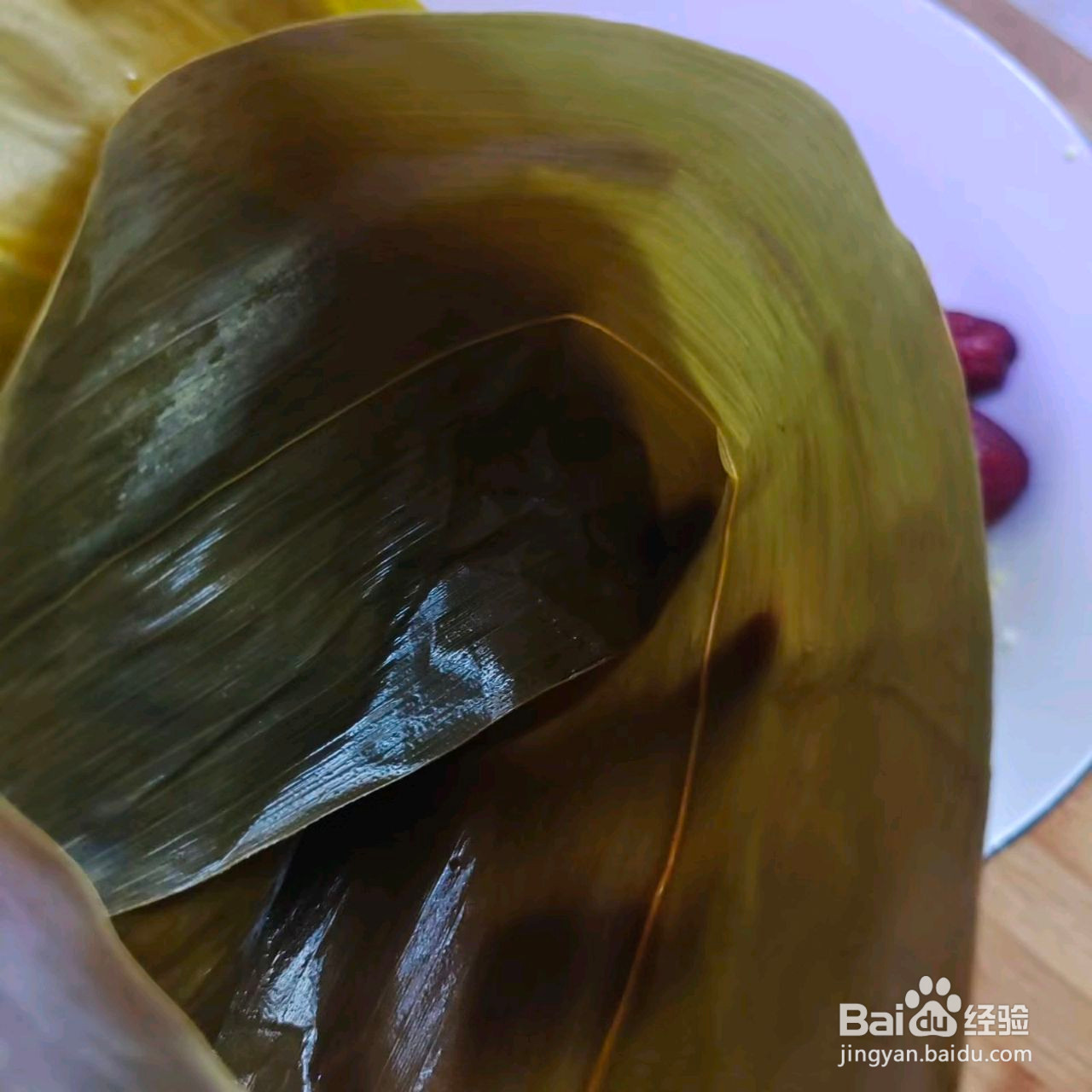 大黄米红豆蜜枣粽的做法