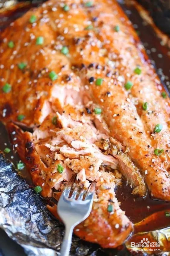 生活小妙招。煎鱼怎么才不破皮不粘锅