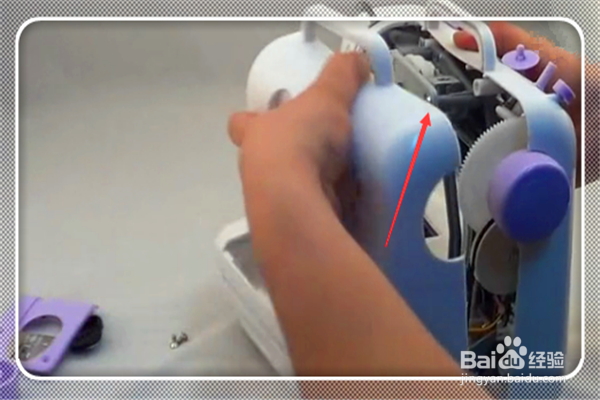 芳华缝纫机怎样拆机