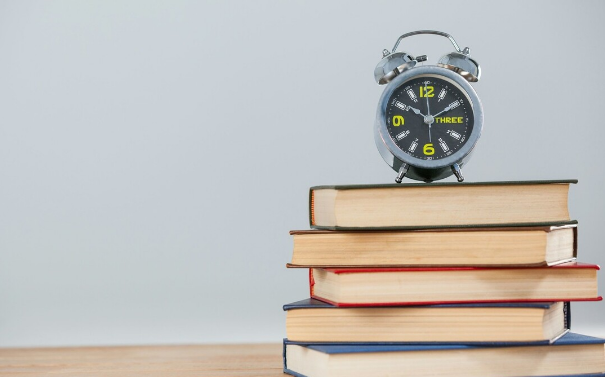 外文文献必须是外国人写的吗