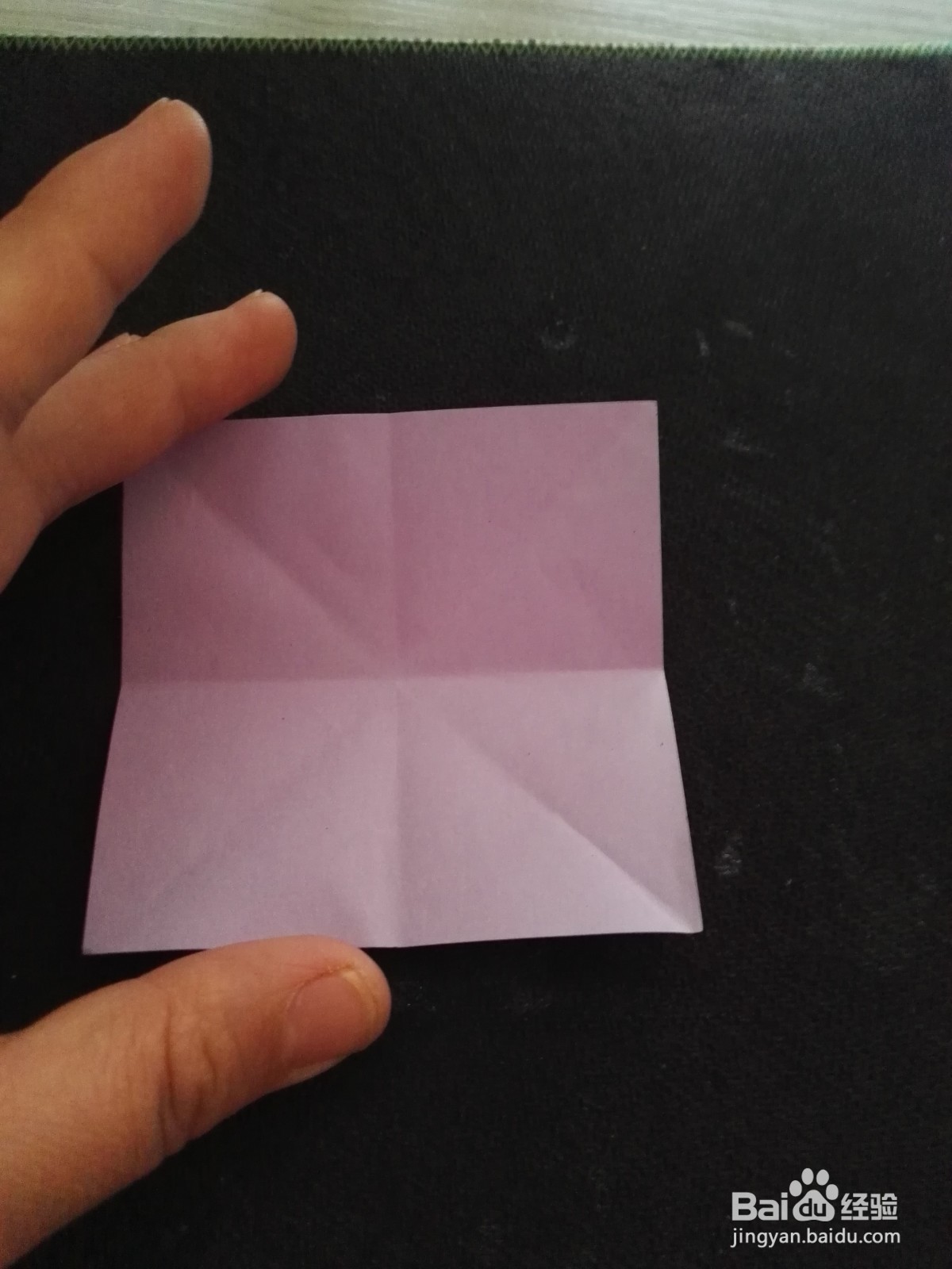 小男孩喜欢的小斧头的折法