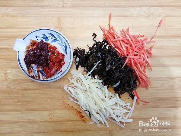 超好吃的鱼香鸡丝，快来做做尝尝吧