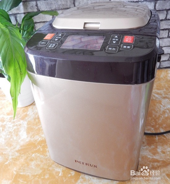 如何使用面包机做果酱：草莓果酱