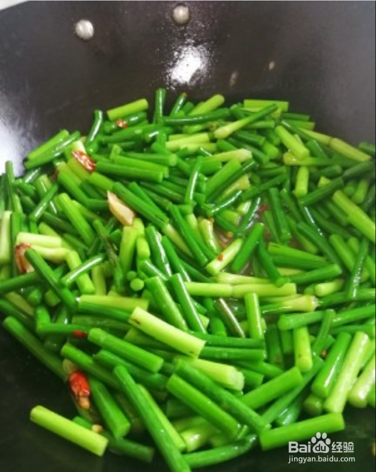 富硒姐姐鸡蛋羹教你做：蒜薹炒鸡蛋