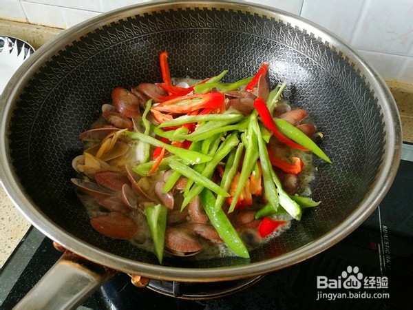 香辣双椒炒花甲