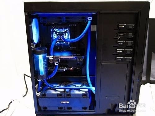 水冷水箱如何排空气