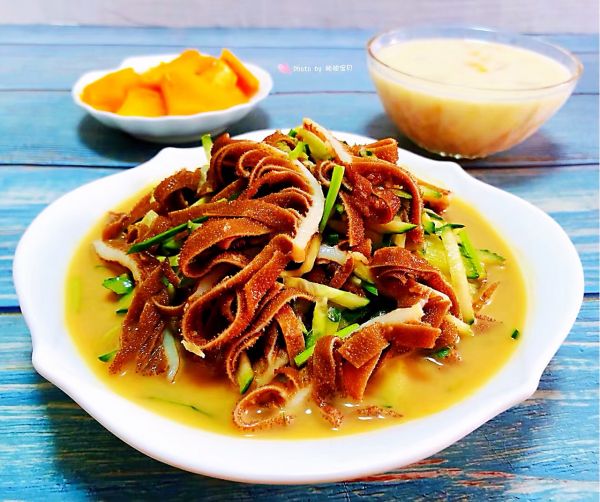 黄瓜凉拌牛百叶