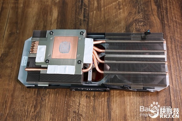 影驰1070Ti GAMER拆解