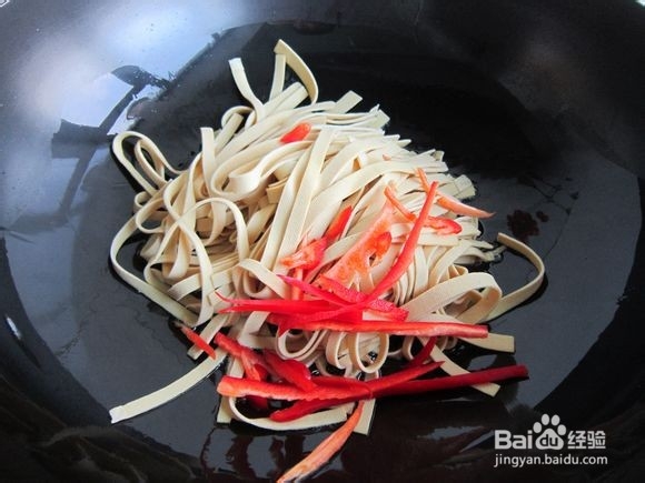 蚝油韭菜炒豆皮