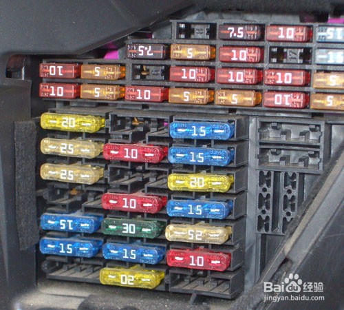 汽车大灯不亮的处理方法