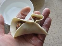 家常饮食：[1]饺子