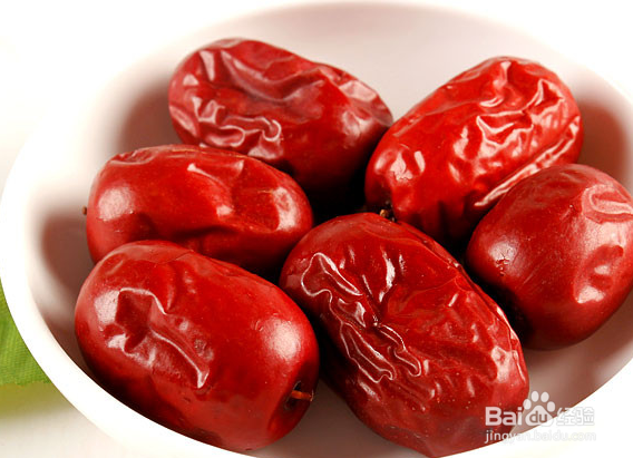 那些食物可以助睡眠