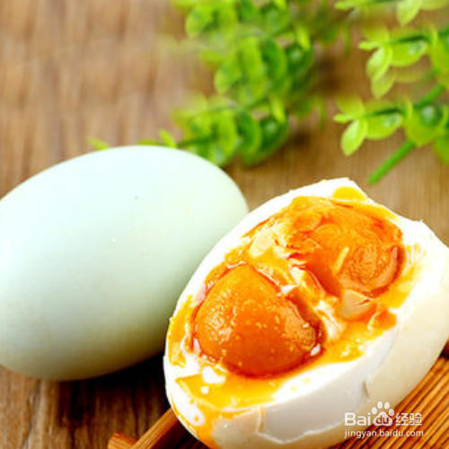 生咸鸭蛋清怎么处置