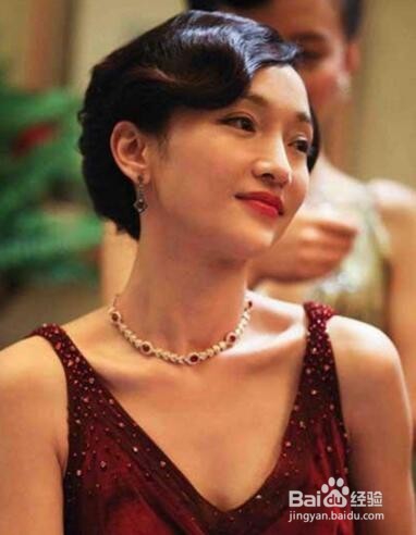 周迅vs张柏芝,时尚造型为